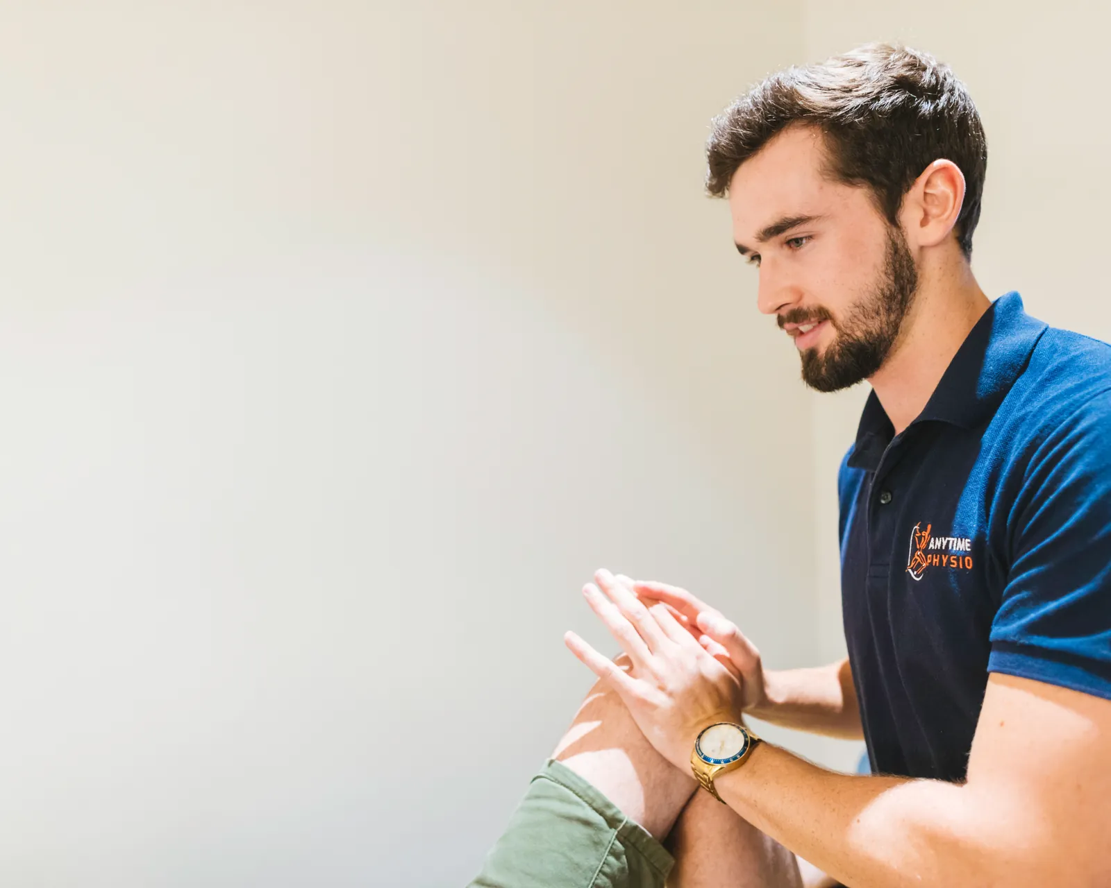Knee pain physiotherapy at Anytime Physio Newstead